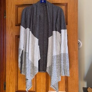 Pink clover long block sweater